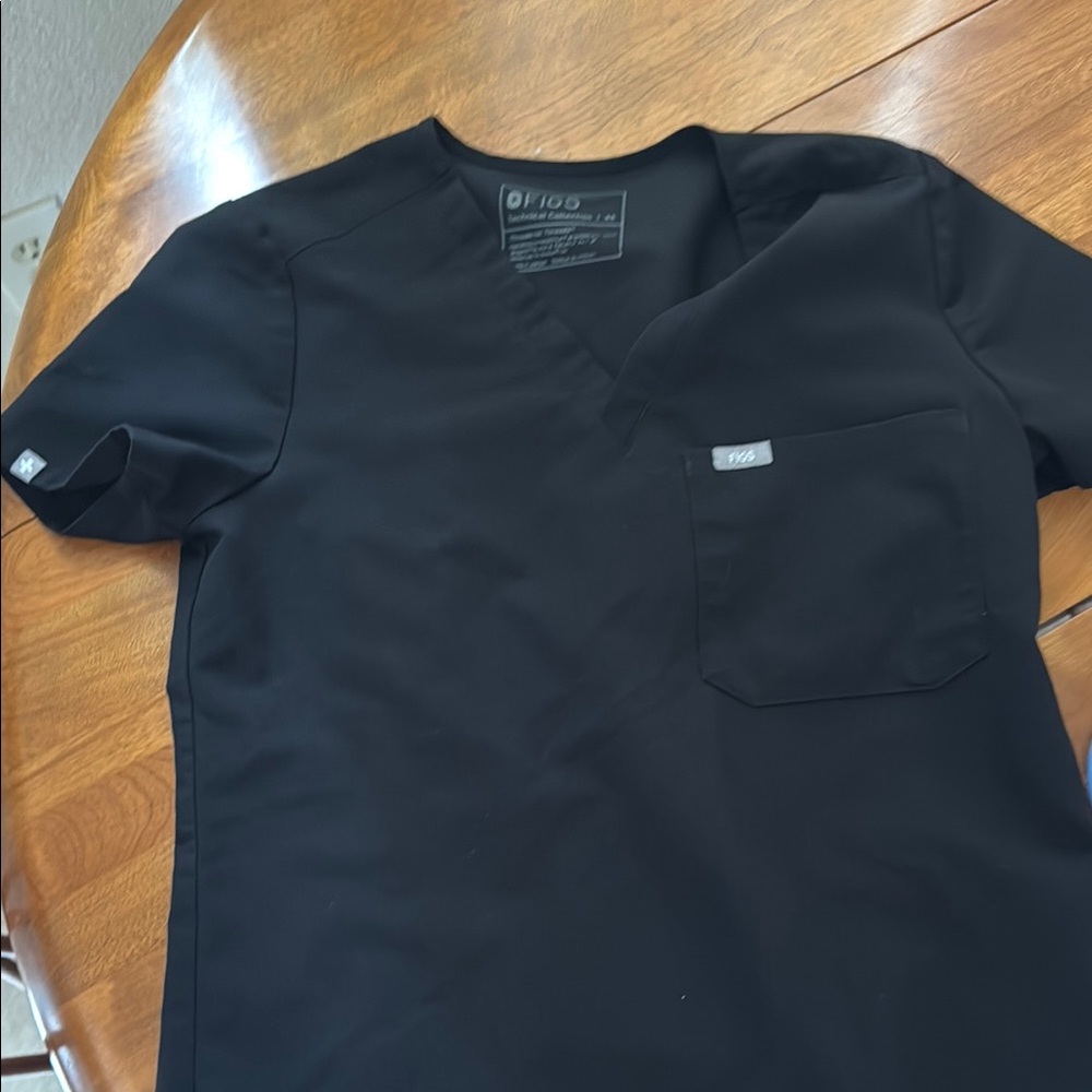 Figs Black Short Sleeve Tee Classic Crew Neck